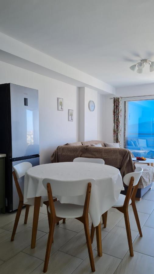Vista View Comfort Sarande Bagian luar foto