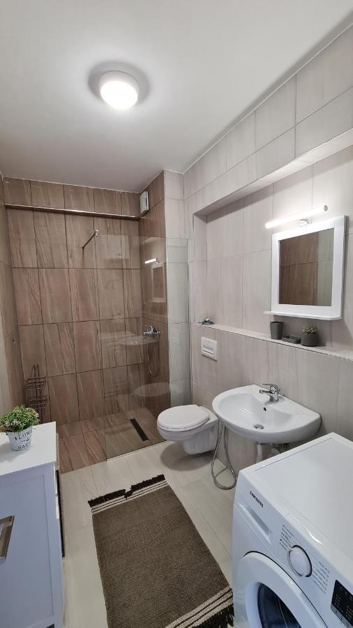 Vista View Comfort Sarande Bagian luar foto