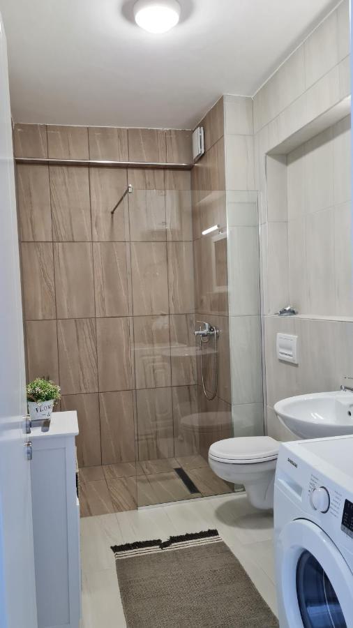 Vista View Comfort Sarande Bagian luar foto